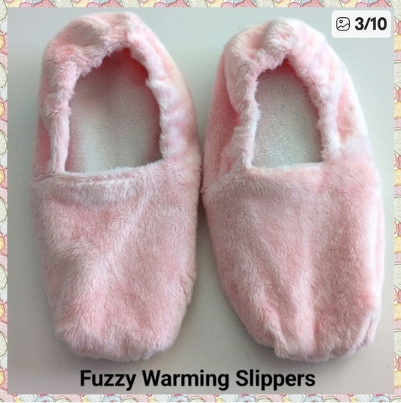 NWOT Pink furry Heatable Slippers Warm Fuzzy Soft Feet Warmers - Picture 2 of 8